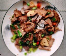 爆料僵尸肉做卤牛肉视频,惊悚食材背后的烹饪传奇