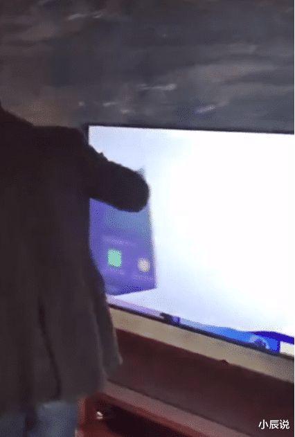 闯哥爆料电视机视频,电视机视频背后的惊人真相